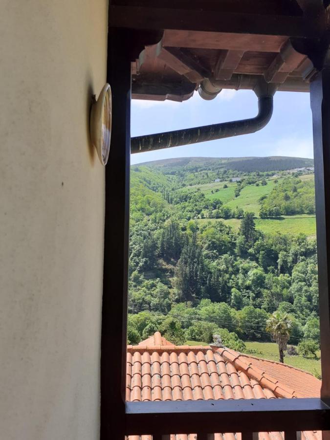 Willa La Casina De Santulaya Adrales Zewnętrze zdjęcie